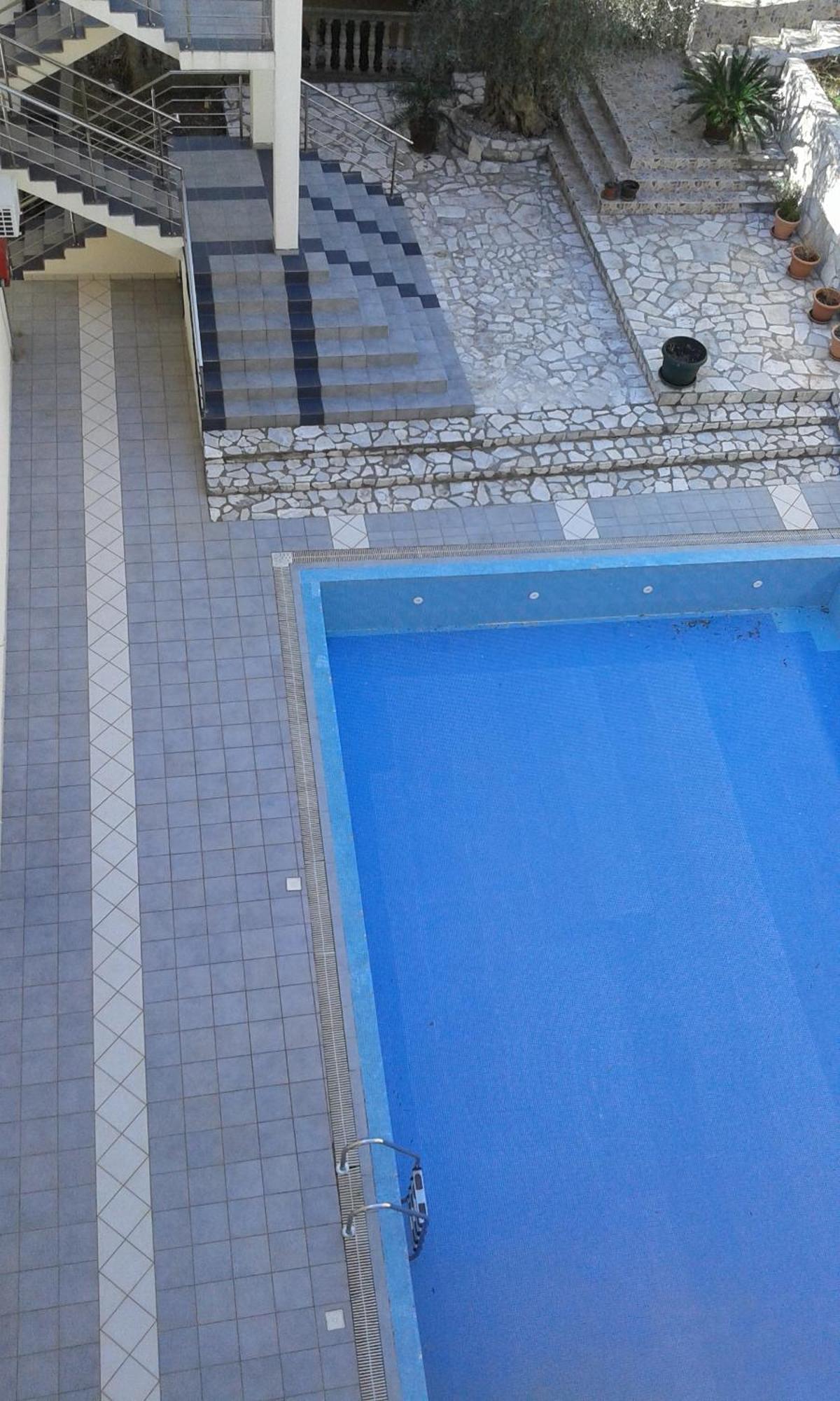 Oro Apartments Petrovac Rum bild