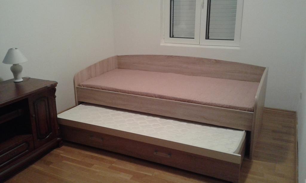 Oro Apartments Petrovac Rum bild